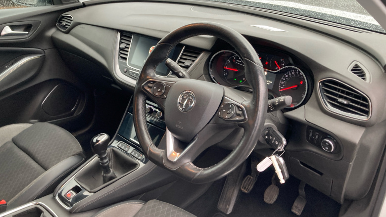 Vauxhall Grandland X 1.2 Turbo SRi Nav 5dr Petrol Hatchback